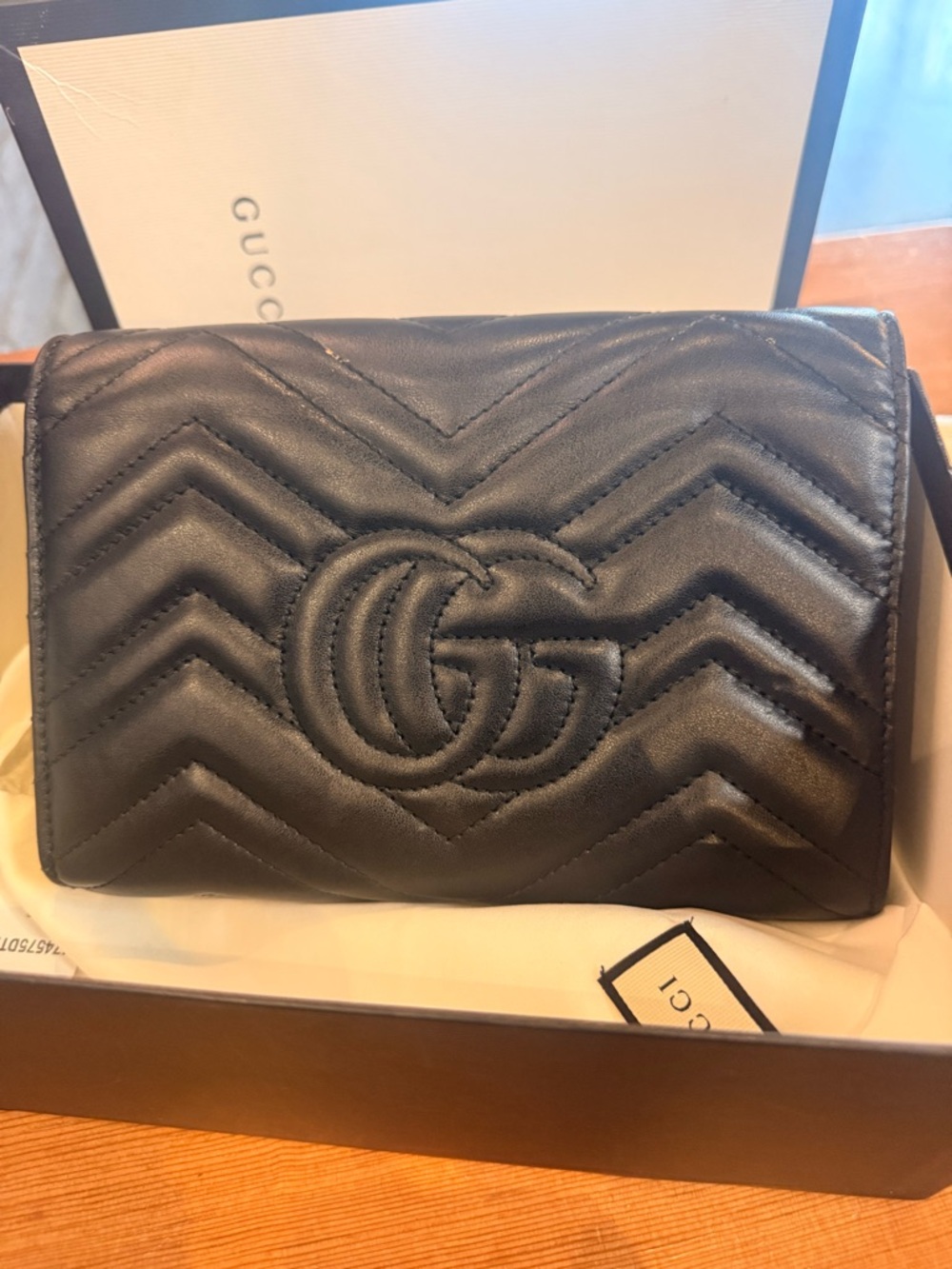 Gucci Black Chevron Matelassé Mini Bag with Gold Double G - Picture 3 of 8